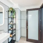Navigli Area - Urban Oasis In Design Courtyard * Milan